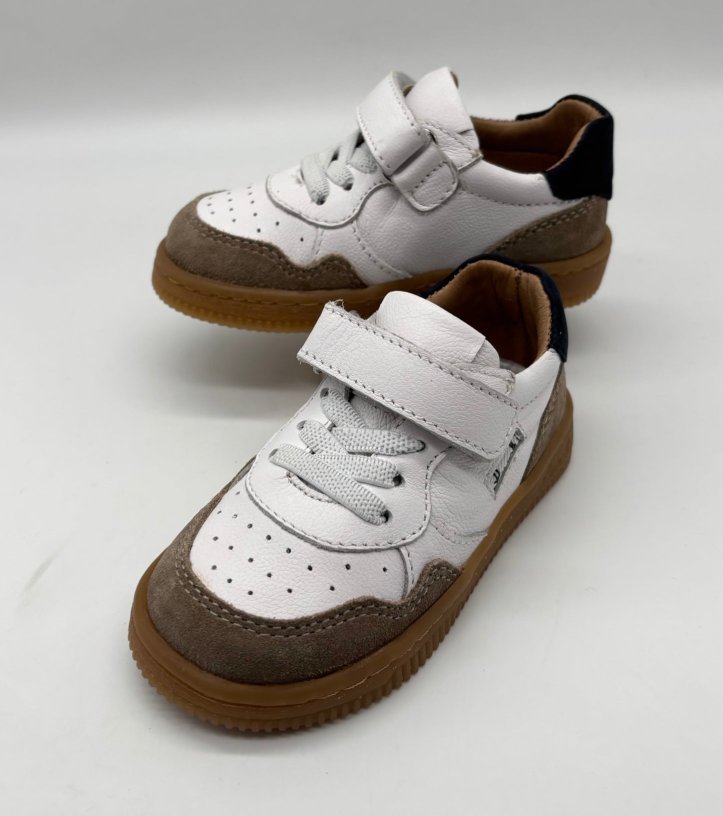 Lurchi Barefoot Fesco . (MGH)