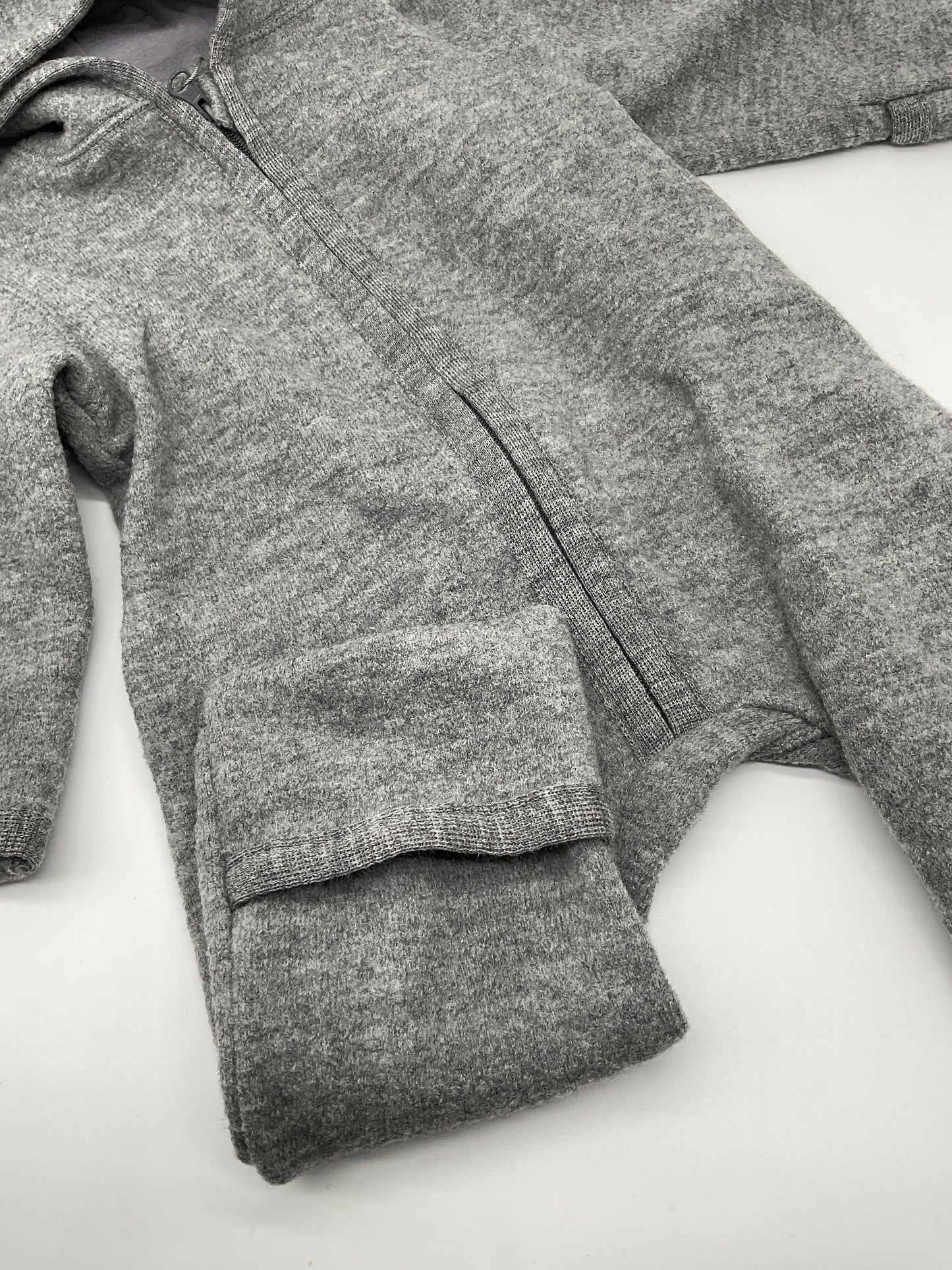 Halfen Walk-Overall fein mit Reißversschluss .