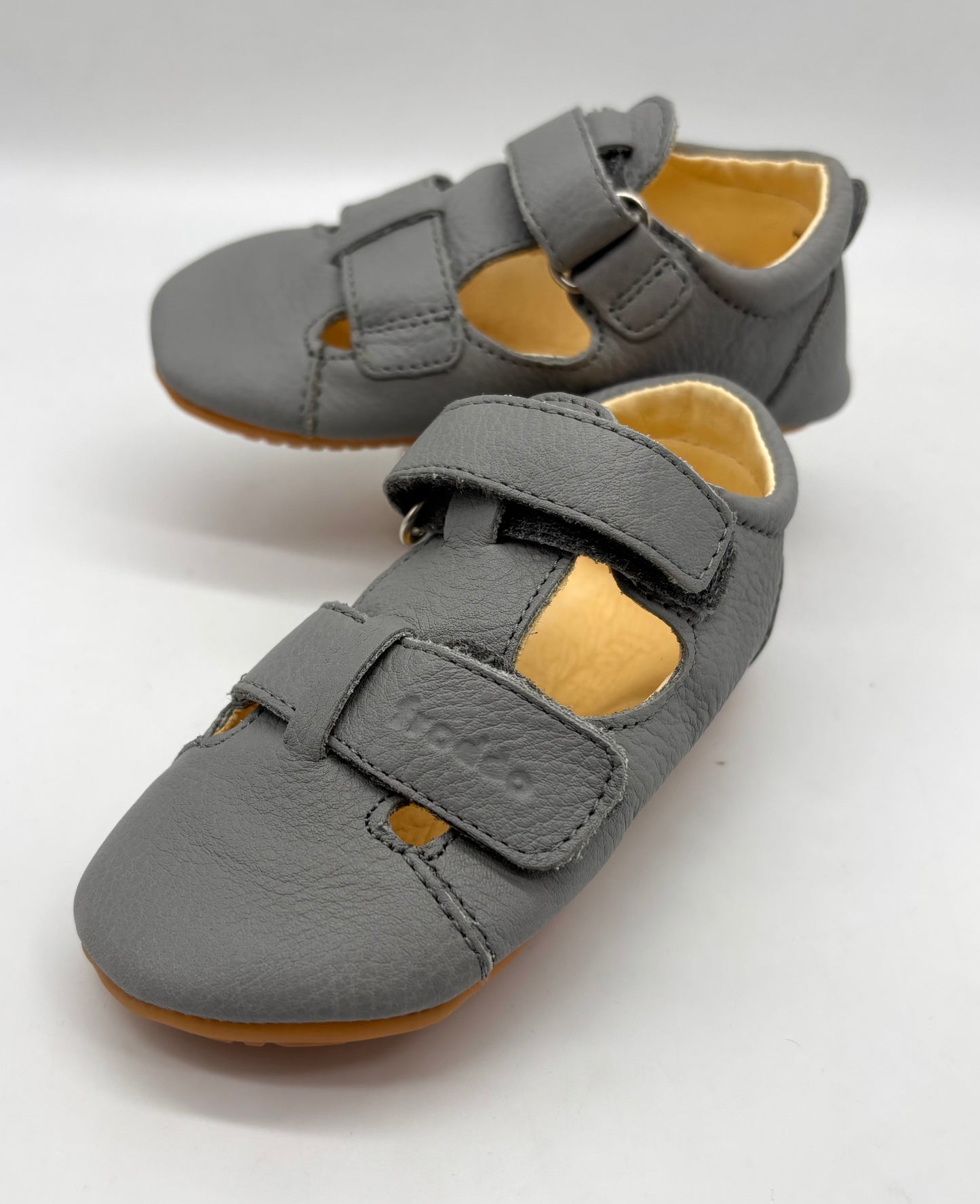 Froddo Prewalker Sandalen .