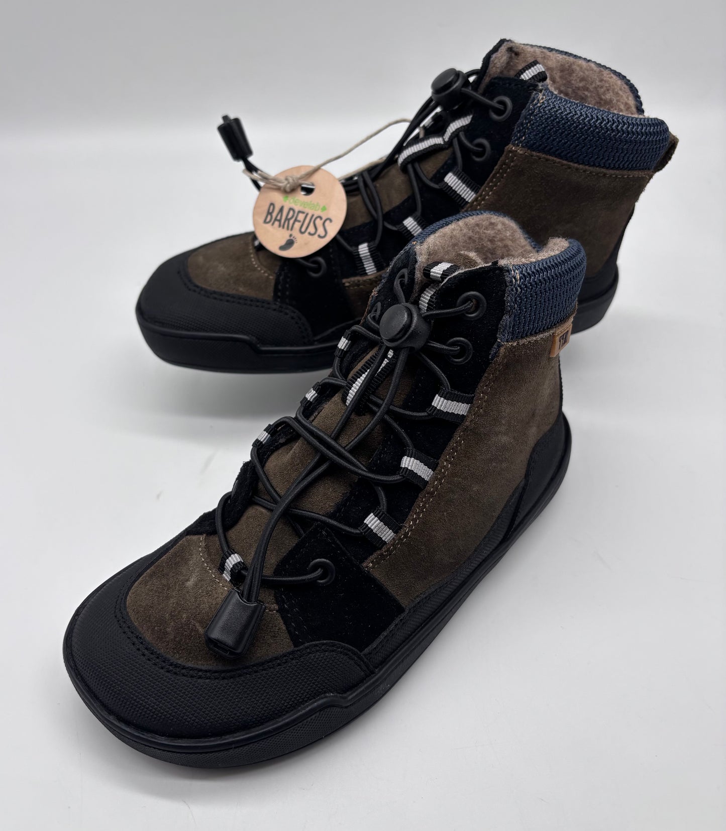 Develab BF Boys Mid Cut Laces 45239 .