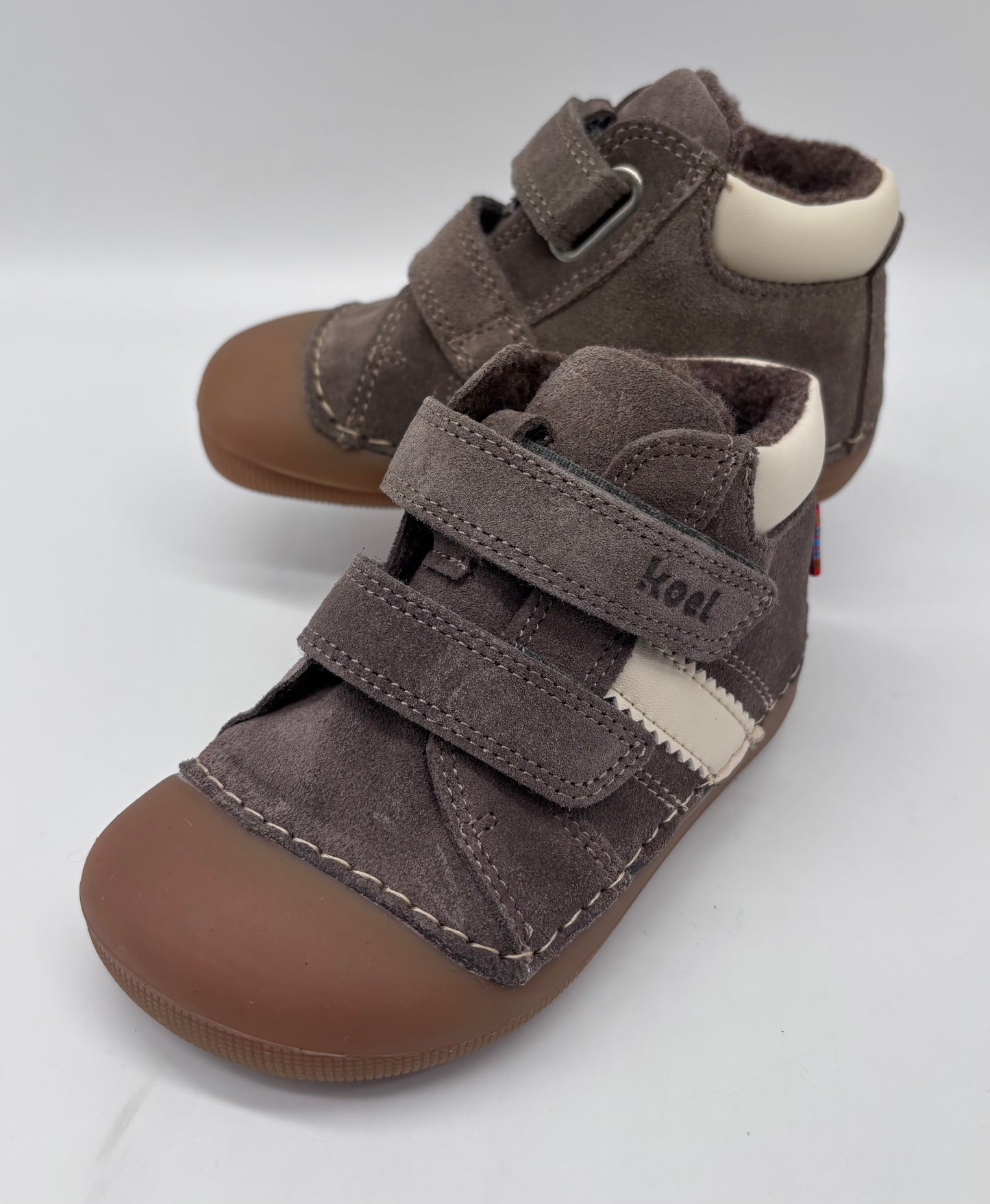 Koel Barefoot CRAWL Austin Suede .