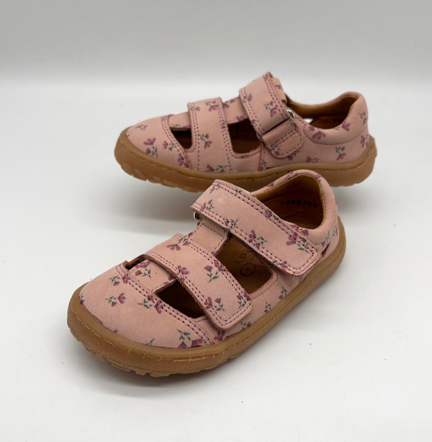 Froddo Barefoot Sandal .