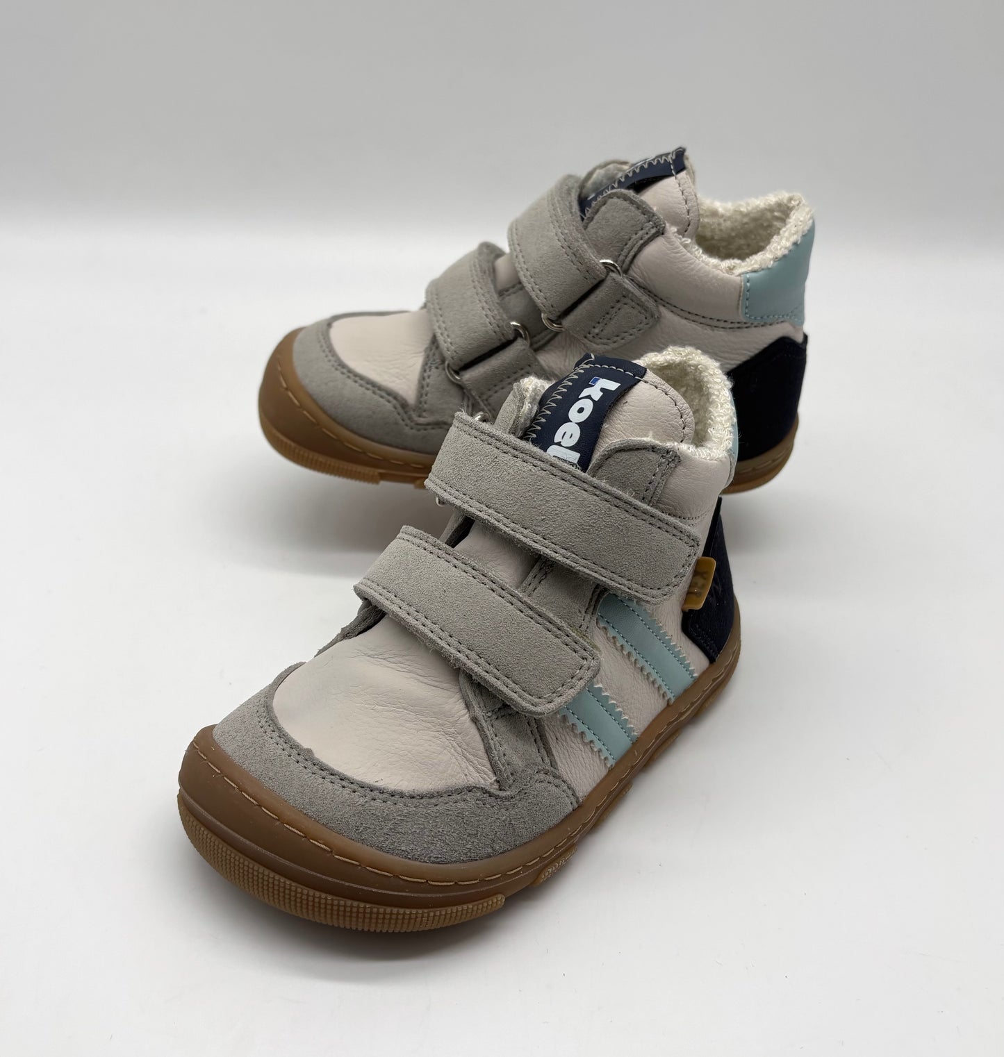 Koel Barefoot Gabriel Wider Tex