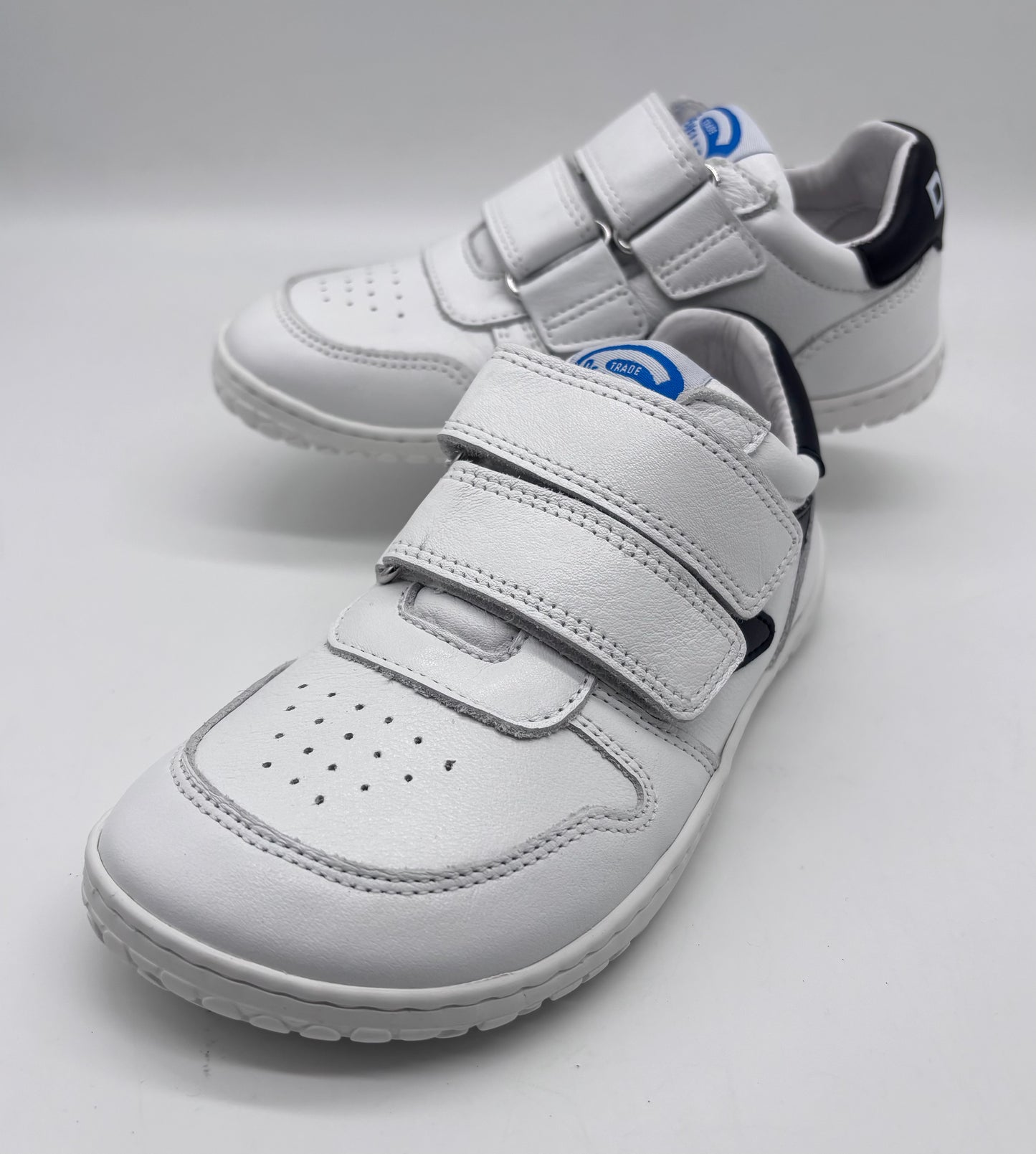 Develab BF Unisex Low Cut Sneaker 2Velcro 45429 .