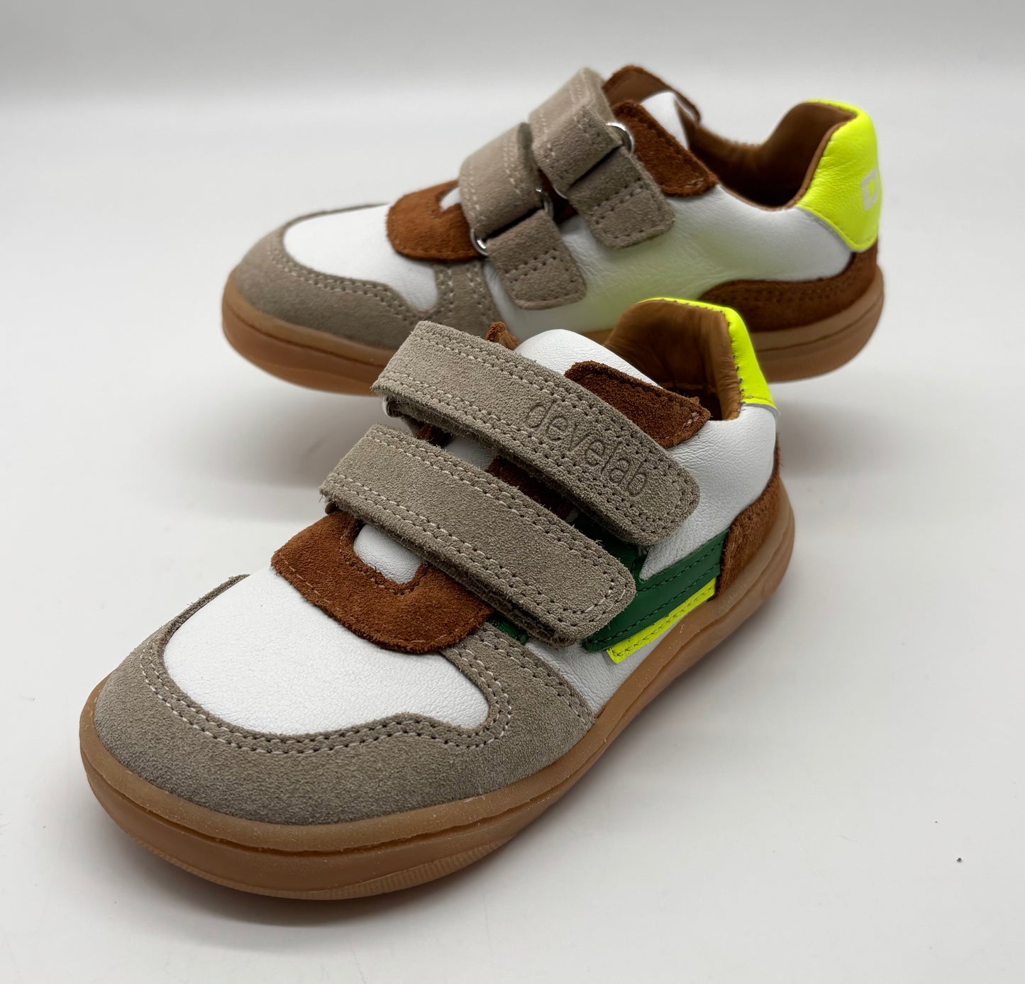 Develab BF Unisex Low Cut Sneaker 2Velcro 45421 .