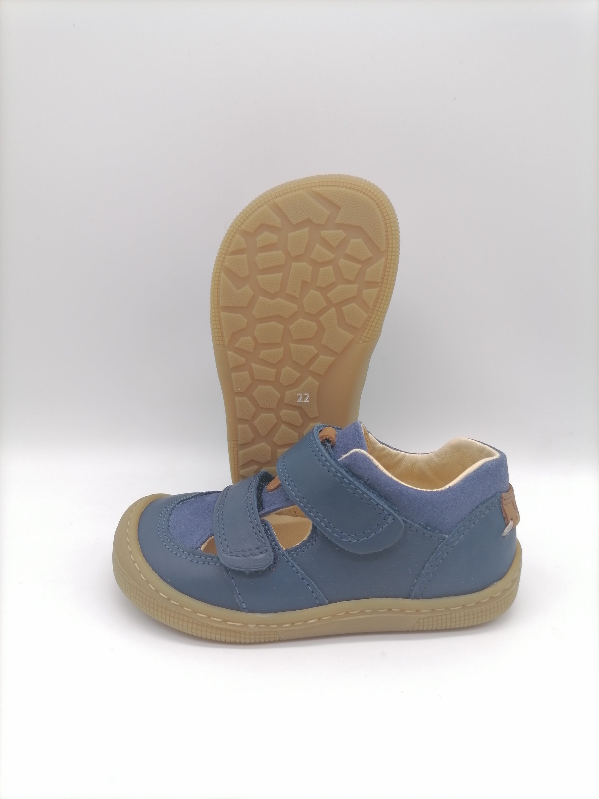 Koel Barefoot Devin Nappa Koel