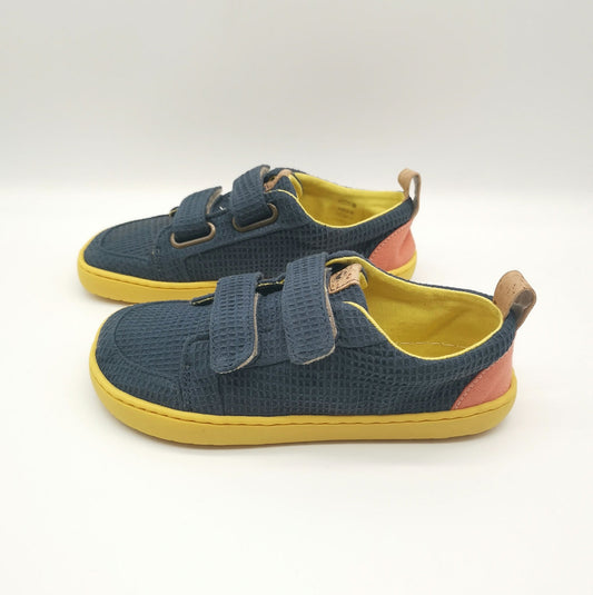 Mukishoes Woozle Play .
