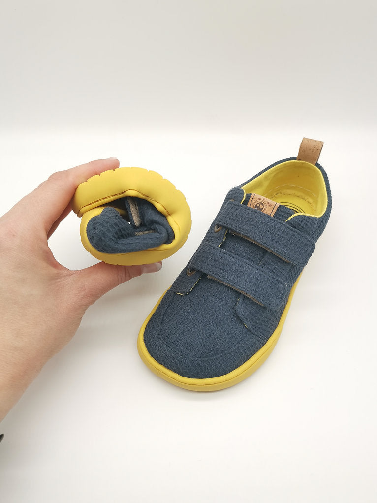 Mukishoes Woozle Play .
