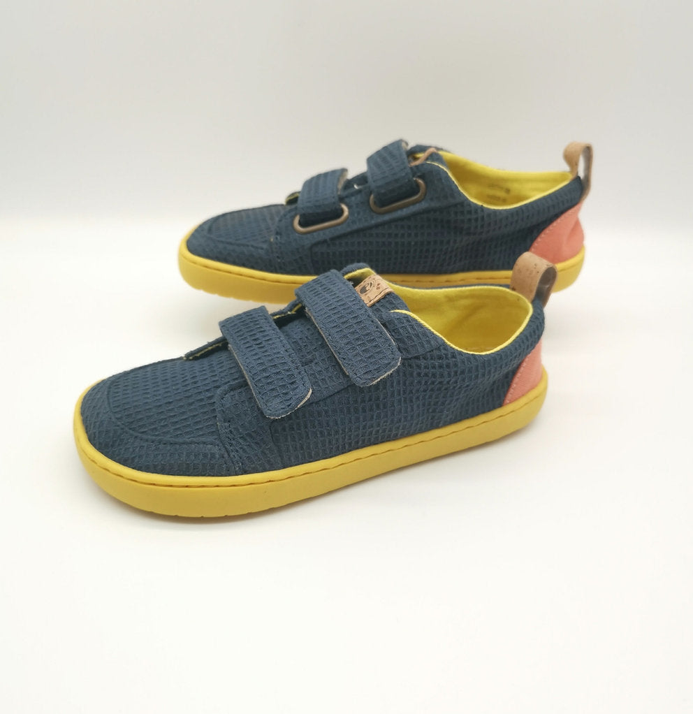 Mukishoes Woozle Play .