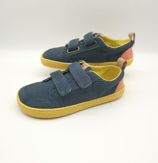 Mukishoes Woozle Play .